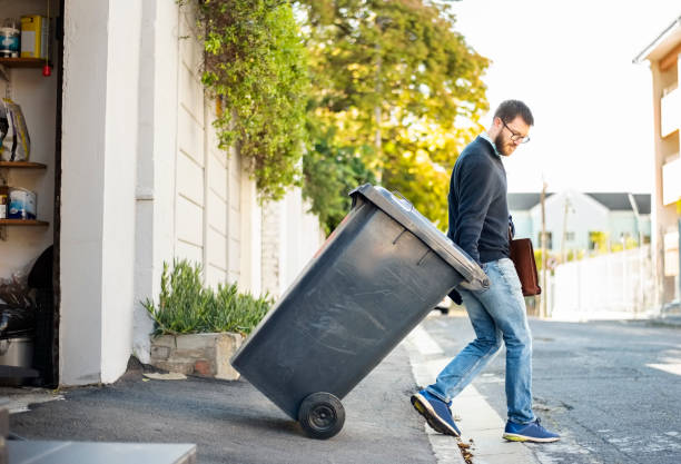 Best Attic Cleanout Services  in Oshkosh, WI